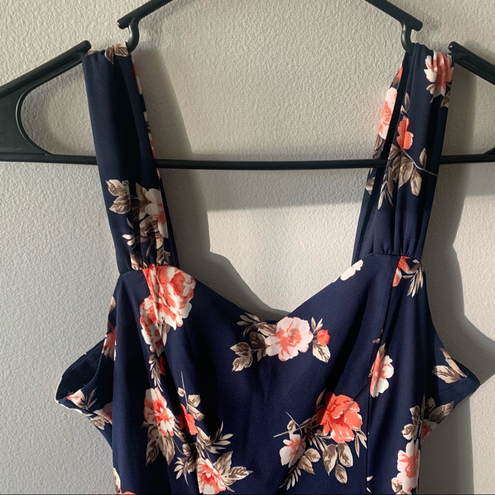 Chadwicks Petite midi Floral Dress - Picture 3 of 4